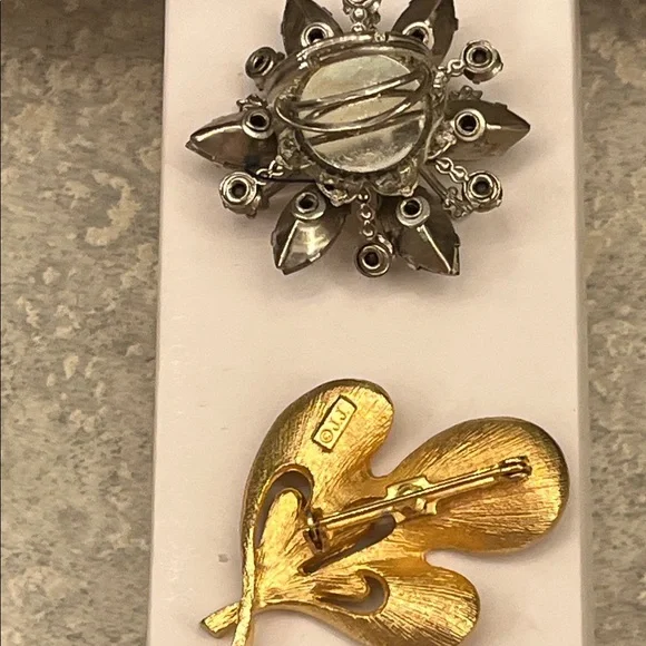 (3) Vintage brooches+ring - Picture 4 of 12